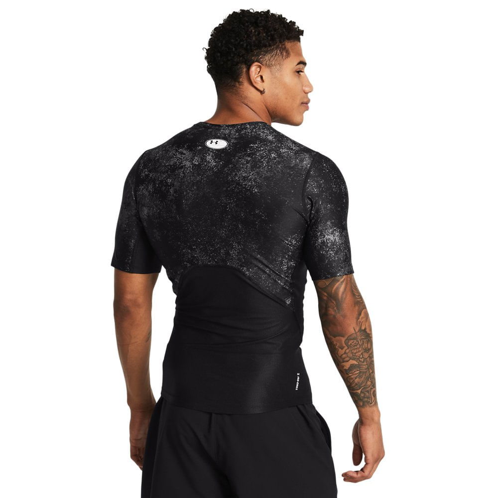 camiseta-de-treino-masculina-under-armour-iso-chill-printed camiseta-de-treino-masculina-under-armour-iso-chill-printed